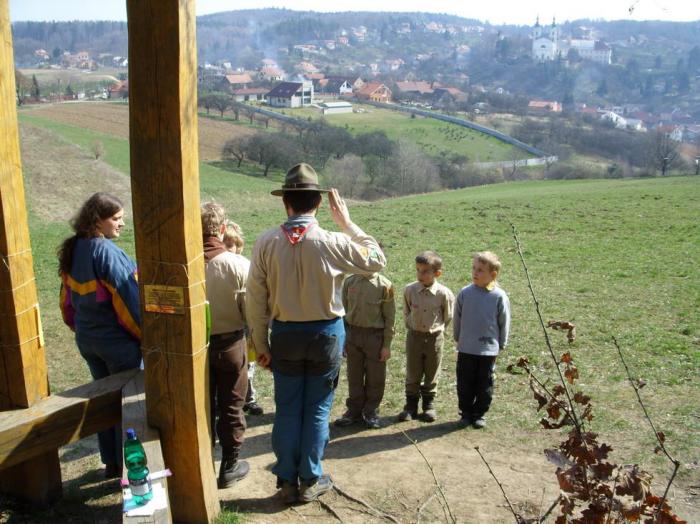 09_cerna_busola_07
