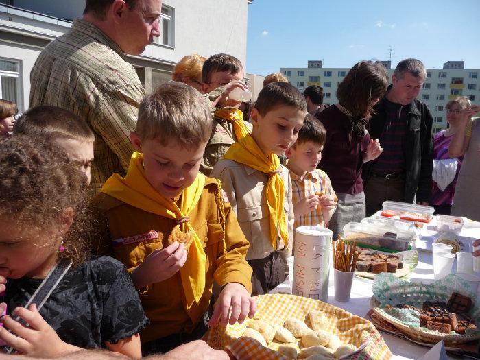 07_misijni_kolac